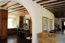 Art Collector's Residence